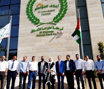 زيارة محافظة رام والبيرة لمقر الشركة الجديد