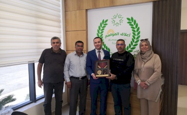 زيارة وفد بلدية نعلين لمقر الشركة الجديد
